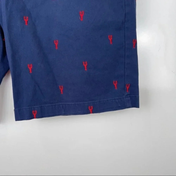 Isaac Mizrahi Navy Blue Embroidered Lobster Print Flat Front Casual Shorts Sz 34 - Picture 4 of 7
